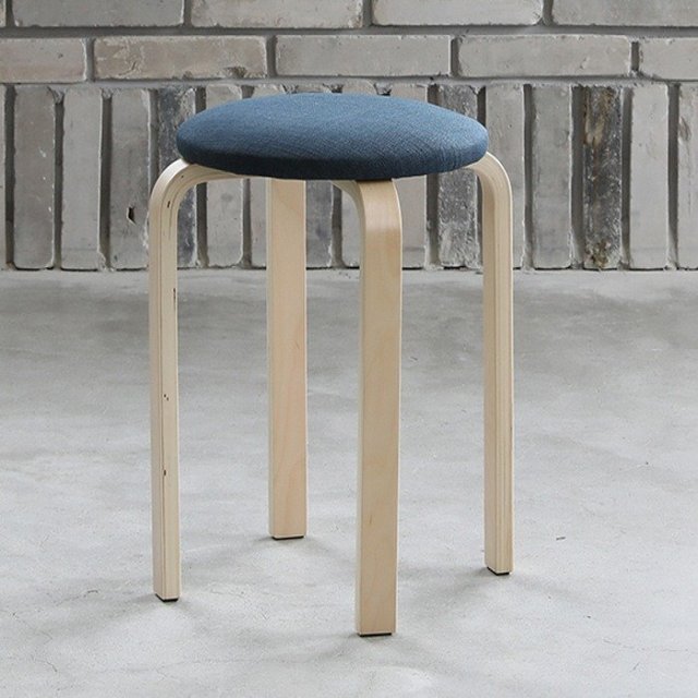 Nature solid wood stool fabric 3D 模型 .c4d .max .obj .3ds .fbx .stl .blend 