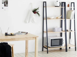 Solid wood 4-step ladder shelf 3D Model