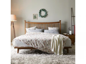Raum Seven Tree Solid Wood Bed 3D Model