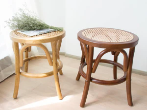 Hocker aus massivem Rattan mit Holzmaserung 3D Modell
