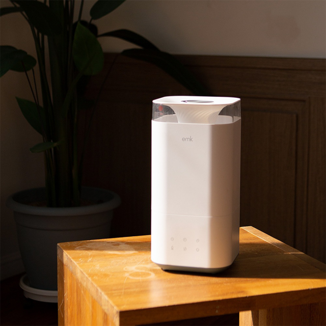 Ultrasonic Humidifier 3D Модель .c4d .max .obj .3ds .fbx .stl .blend 