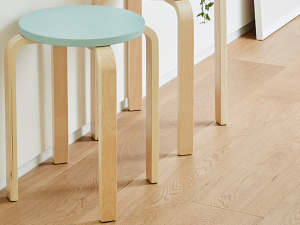 Round stool wooden chair Modèle 3D