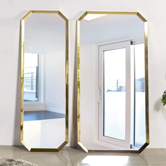 Octagonal gold full body mirror 3D Model .c4d .max .obj .3ds .fbx .stl .blend