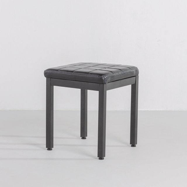 Inustool 1 person stool simple auxiliary chair Modelo 3D .c4d .max .obj .3ds .fbx .stl .blend 
