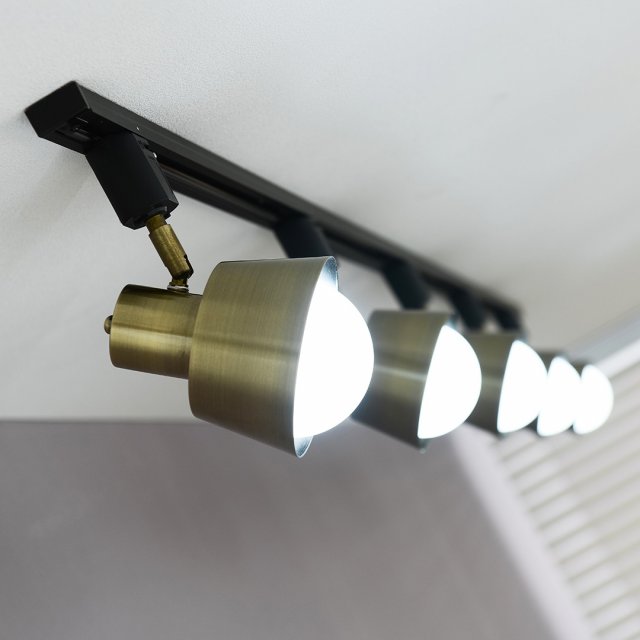 LABOUM Rail Lighting 3D Модель .c4d .max .obj .3ds .fbx .stl .blend 