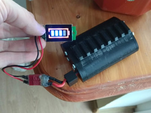 AIRSOFT CASE FOR 18650 BATTERIES 3S 111 V - PEQ BOX - PICATINNY RAIL 3D Print Model