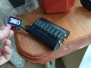 AIRSOFT CASE FOR 18650 BATTERIES 3S 111 V - PEQ BOX - PICATINNY RAIL 3D Print Model