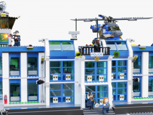 Lego Zombie attack on police station 3D मॉडल