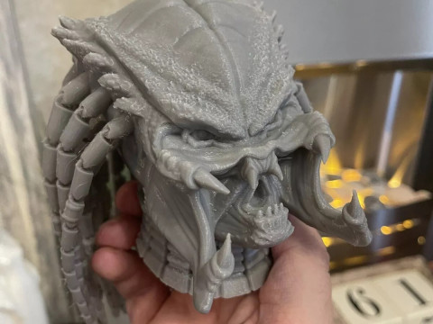 Predator Head with Dreadlocks STL 3D Print Files Model Cetak 3D