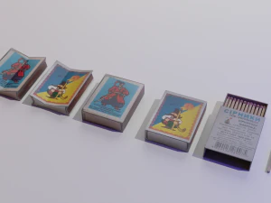 Scatola di fiammiferi e fiammiferi 3D Low-poly Modello 3D