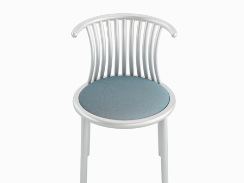 Curved Iron Chair 01 Modello 3D