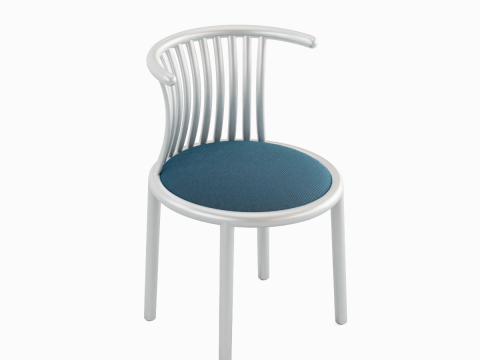 Curved Iron Chair 02 Model 3D