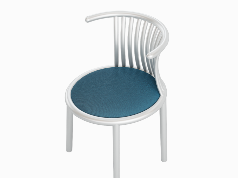Curved Iron Chair 02 Model 3D