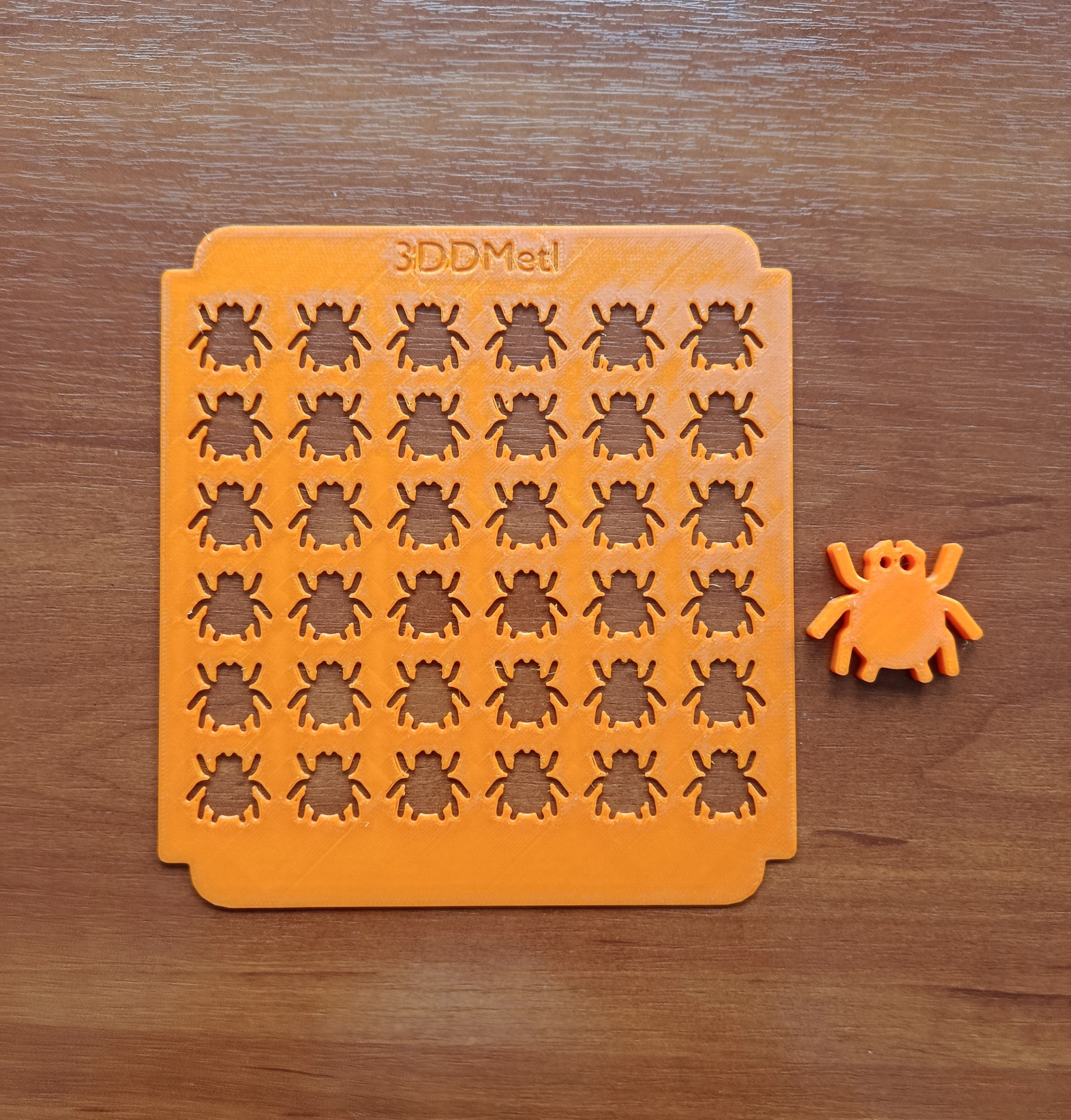 Sprinkle Stencil Spider Design With keychain 3D Print Model .c4d .max .obj .3ds .fbx .stl .blend 