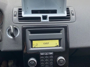 KIT DE CUADRO ANDROID 2DIN VOLVO S40-V50-C30-C70 Modelo de impresión 3D