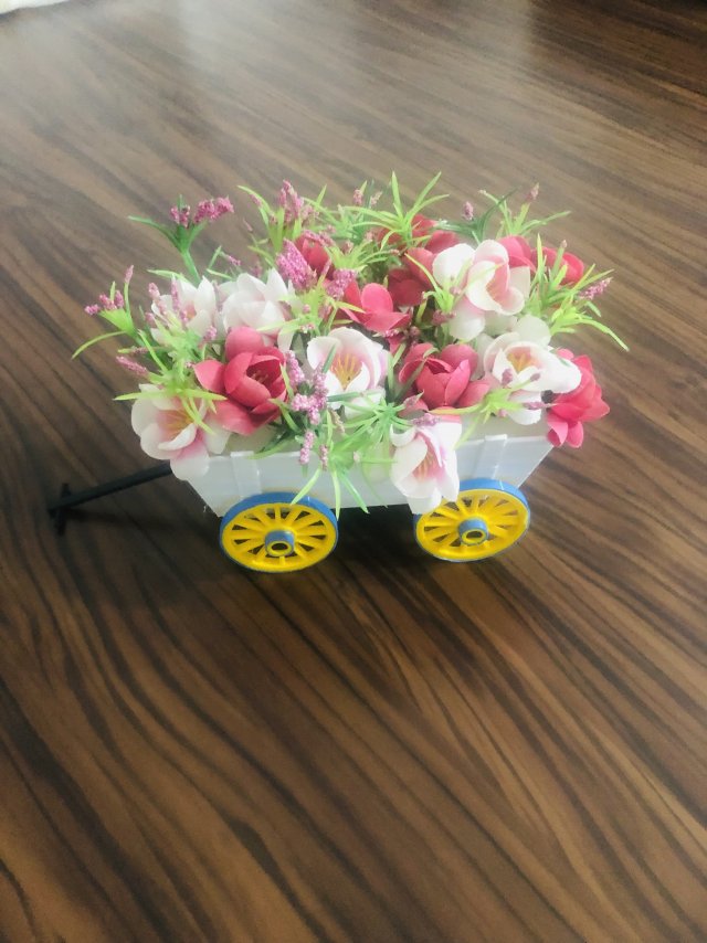 Flower carriage 3D Модель .c4d .max .obj .3ds .fbx .stl .blend 