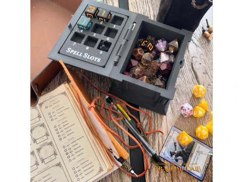 Tracker degli slot degli incantesimi della custodia dei dadi dell'inventario DM Modello di stampa 3D