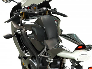 Triumph Daytona 675SE 3D Model