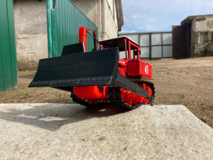 RC BULLDOZER DT-75 POSTMAN 1-16 SCALE 3D Print Model