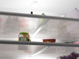 Refrigerator full of food Modelo 3D
