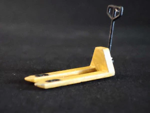 Transpallet 164 scale pallet jack 3D Print Model