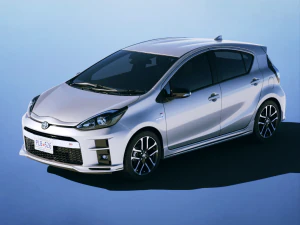 Toyota Aqua GR Sport 2020 Modelo 3D