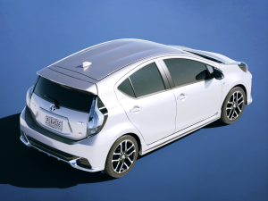 Toyota Aqua GR Sport 2020 Modelo 3D