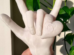 HAND THAT SAYS I LOVE YOU 3D Print Model