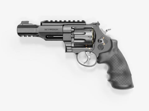 R8 Revolver Modelo 3D
