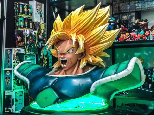Broly Bust 3D 模型 .c4d .max .obj .3ds .fbx .stl .blend 