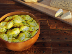 Boiled potato with fresh dill in a ceramic bowl 3D मॉडल