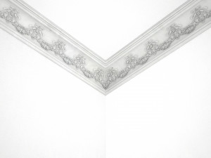 Cornice Antique Decor with Flowers Baroque Style for CNC Modèle 3D