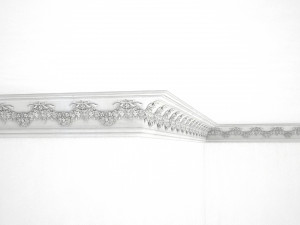 Cornice Antique Decor with Flowers Baroque Style for CNC Modèle 3D