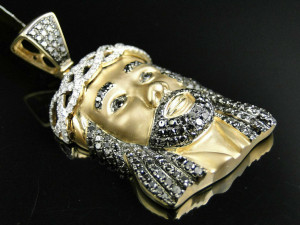 JESUS DIAMOND PENDANT 3D 打印模型