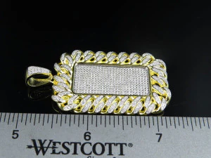 DIAMOND CUBAN CHAIN PENDANT 3D Print Model