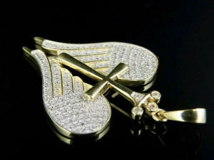 JESUS CROSS WINGS HEART DIAMOND PENDANT 3D प्रिंट मॉडल