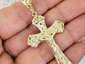 NUGGET CROSS SIGN PENDANT 3 3D Print Model