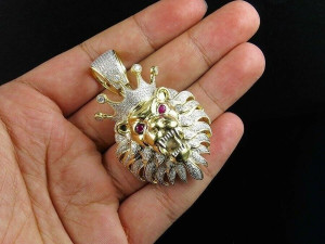 LION CRWON DIAMOND PENDANT Modelo de Impressão 3D