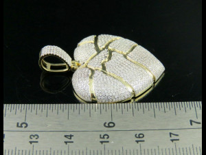 BROKEN HEART DIAMOND PENDANT 3D Принт Модель