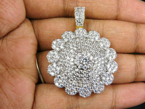 ROUND FLOWER DIAMOND PENDANT 3D 프린트 모델