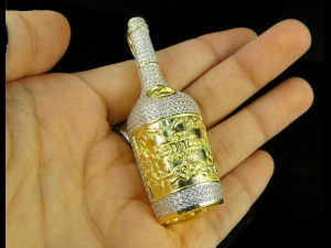 PENDENTE CON DIAMANTI BOTTIGLIA DI VINO HENNESSY WHISKY Modello di stampa 3D