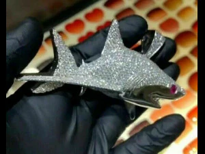 SHARK DIAMOND PENDANT 3D Print Model