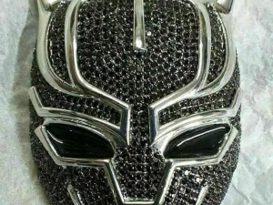 BLACK PANTHER MASK DIAMOND PENDANT 3D Print Model