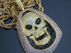 SKULL DIAMOND PENDANT 3D Print Model