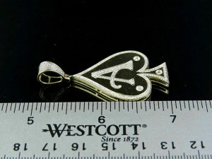 ACES SPADE DIAMOND PENDANT 3D Print Model