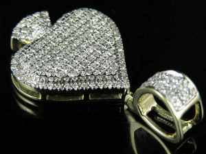 ACES SPADE DIAMOND PENDANT 2 3D Print Model