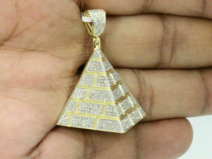 エジプトのピラミッド ダイヤモンド ペンダント 3Dプリントモデル