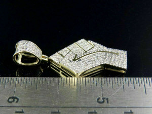 LIVES MATTER HAND DIAMOND PENDANT Modèles 3D en vedette