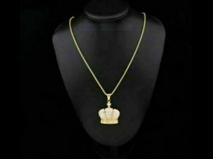 KING OF CROWN CHARM DIAMOND PENDANT 3D Print Model