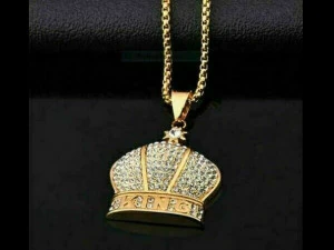 KING OF CROWN CHARM DIAMOND PENDANT 3D Print Model
